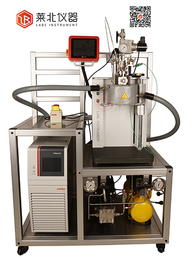 1665820419671812.jpg 超臨界二氧化碳發(fā)泡裝置.jpg